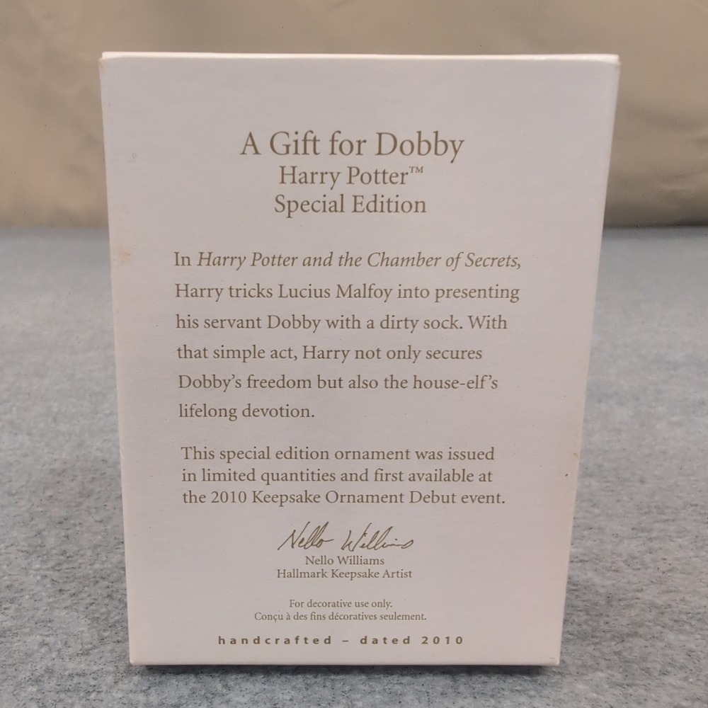 Hallmark Keepsake 2010 Harry Potter Dobby A Gift for Dobby Ornament - Picture 2 of 3